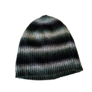 5/$30 Apt. 9 Beanie